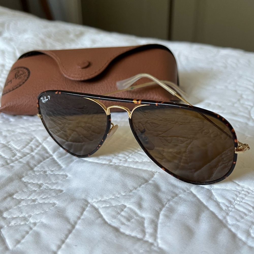 Ray Ban Aviator Polarized tortoise and gold sunglasses